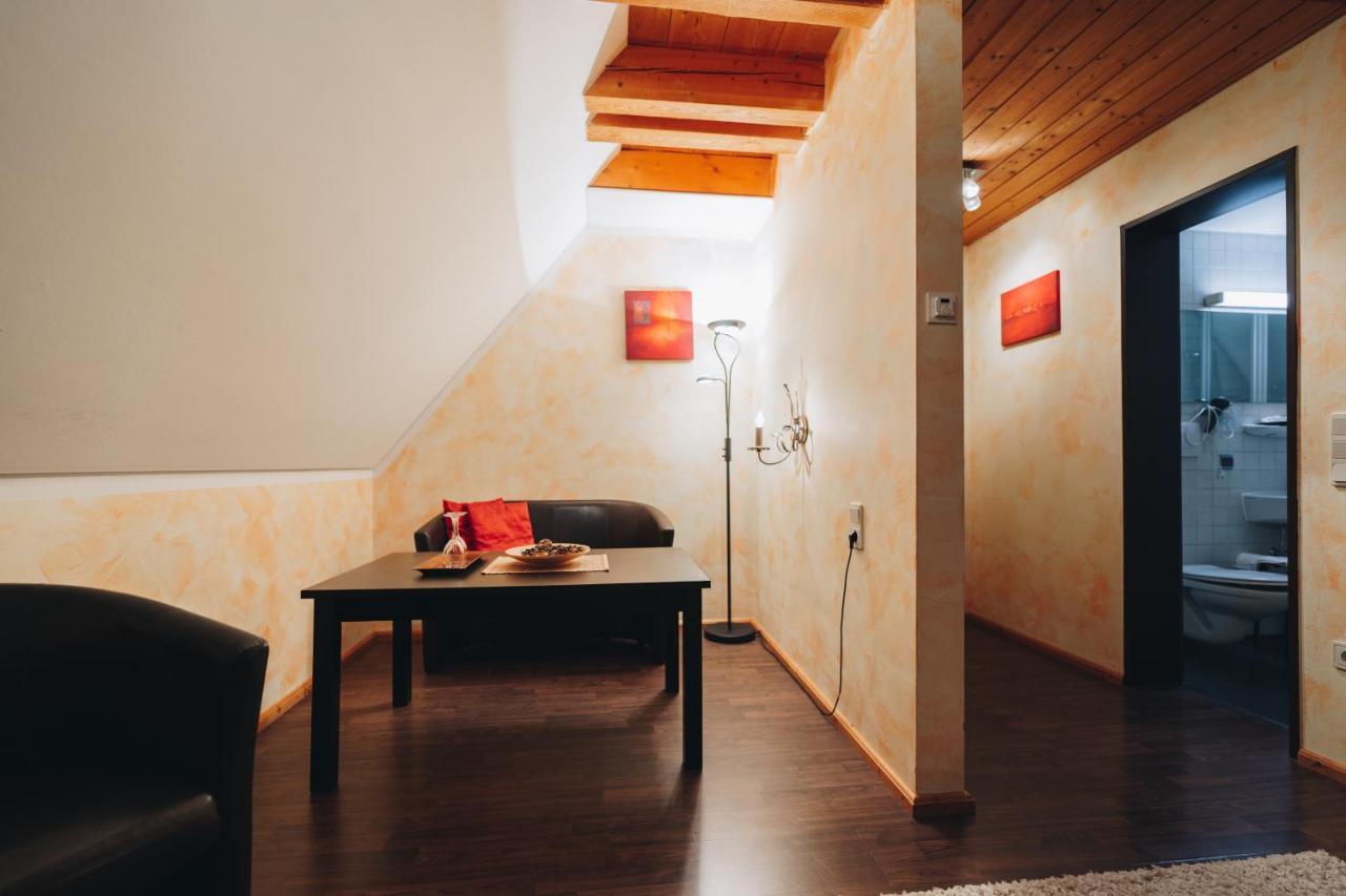 Landhotel Neukirchner Hof Neukirchen Bei Sulzbach-Rosenberg Phòng bức ảnh