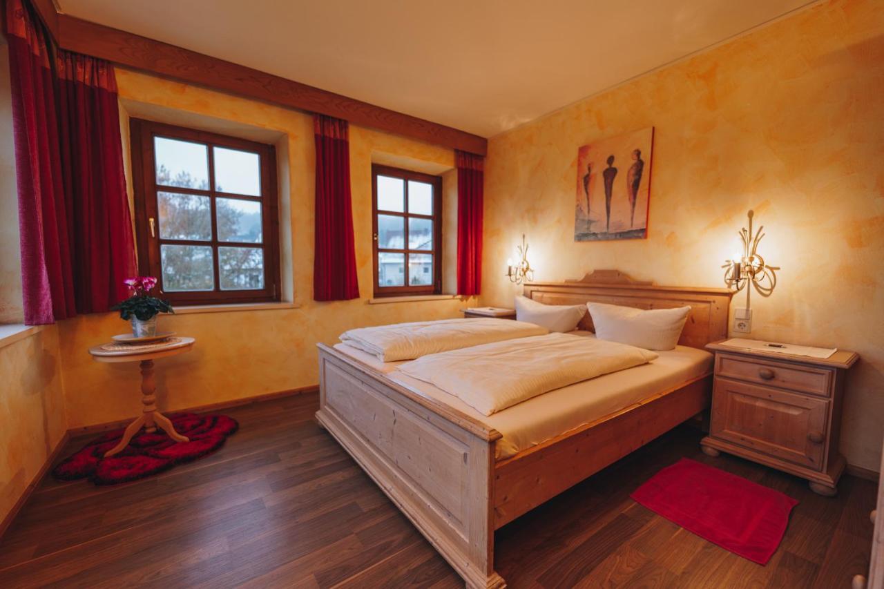 Landhotel Neukirchner Hof Neukirchen Bei Sulzbach-Rosenberg Phòng bức ảnh